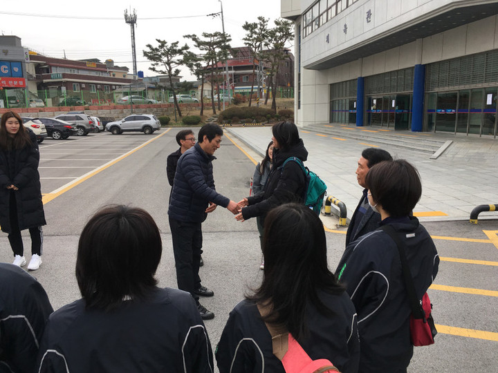 0a0b1c691ee54fbcae1b5f6a26ecf159